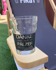Liegestuhl mit Getränkehalter "Dehäm isses aah schääh !" - Pfälzer Freiheit
