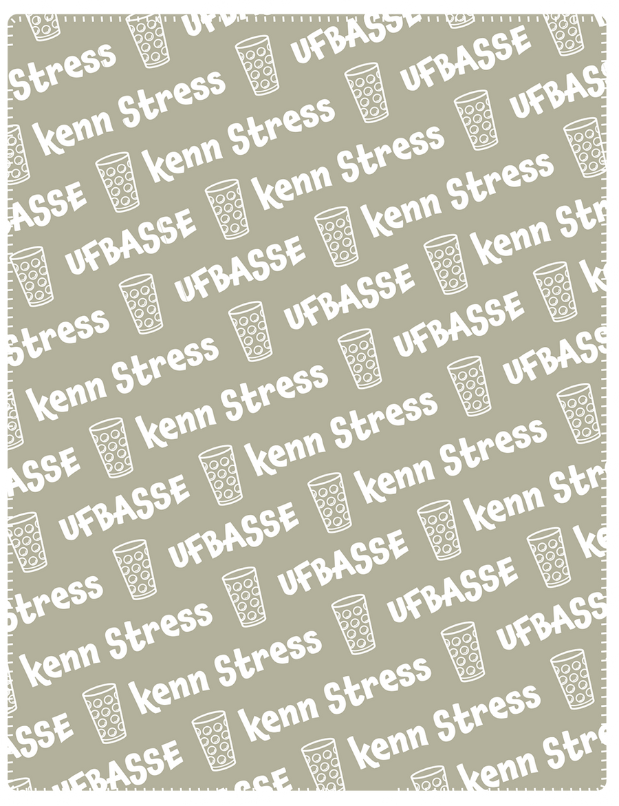 KUSCHELDECKE "Ufbasse/kenn Stress" (taupe) - Pfälzer Freiheit