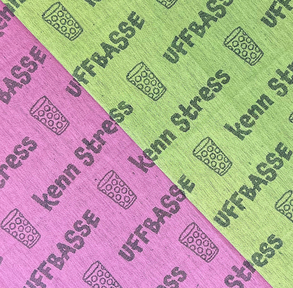 GESCHIRRTUCH "Uffbasse/kenn stress" (flieder) - Pfälzer Freiheit