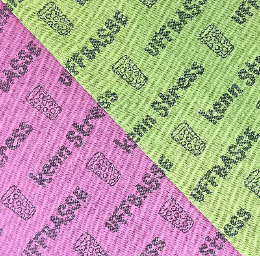 GESCHIRRTUCH "Uffbasse/kenn stress" (flieder) - Pfälzer Freiheit